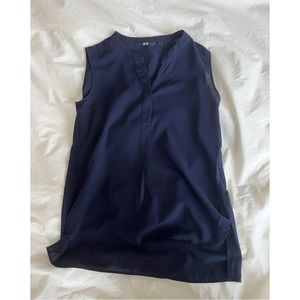 Uniqlo navy blue sleeveless blouse